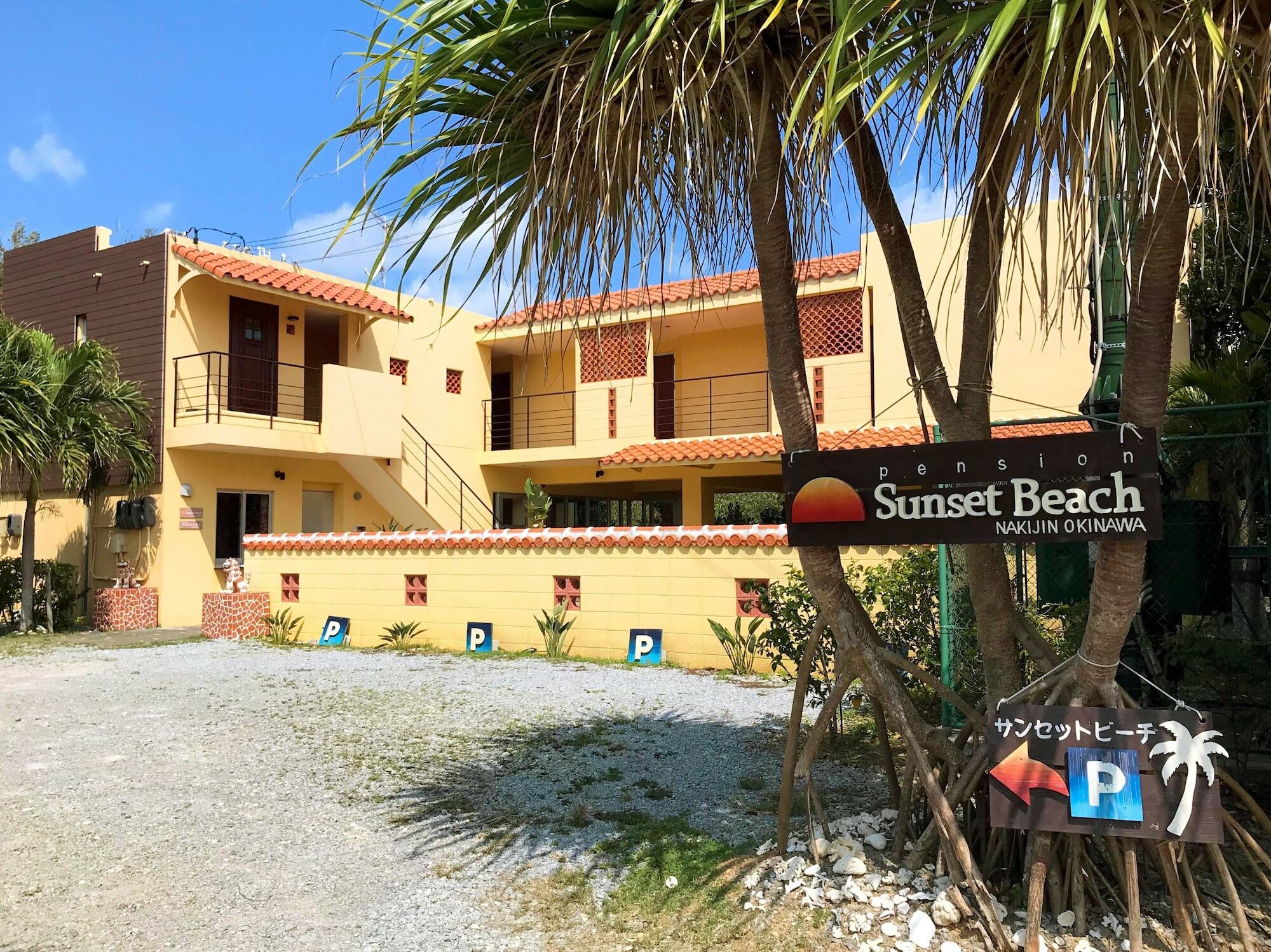 Pension Sunset Beach Nakijin Extérieur photo